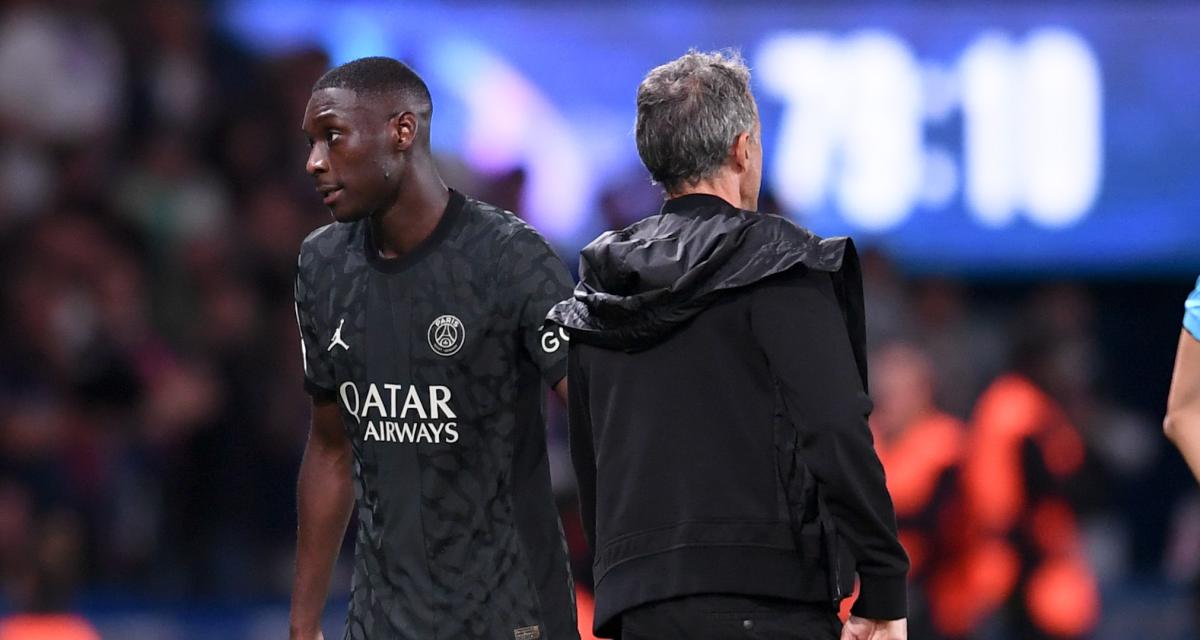 ke MU!? Rumor Kolo Muani di Respons Nyeleneh Luis Enrique