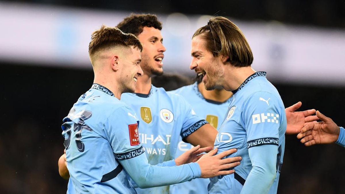 Slot: Pasti Bangkit, Hati-hati Pada Man City